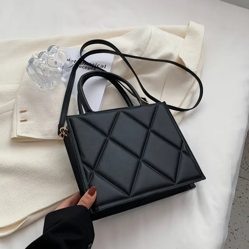 Black Quilted Shoulder Bag for Women 2022 College Use - Image 2