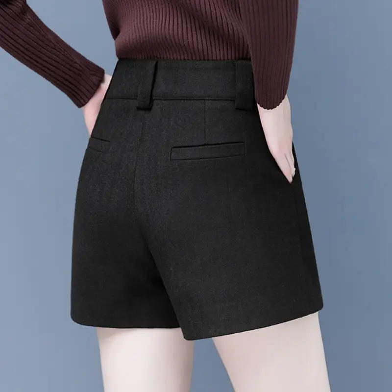 Women Woolen Shorts High Waist Wide Leg Slimming Winter 2025 - Image 5