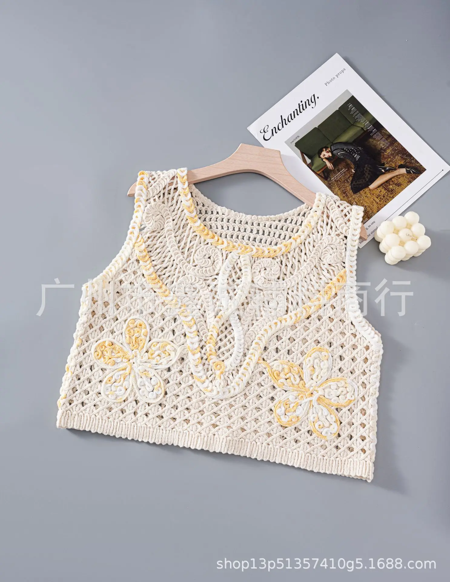 New Retro Ethnic Knitted Vest Women's Hollow Design