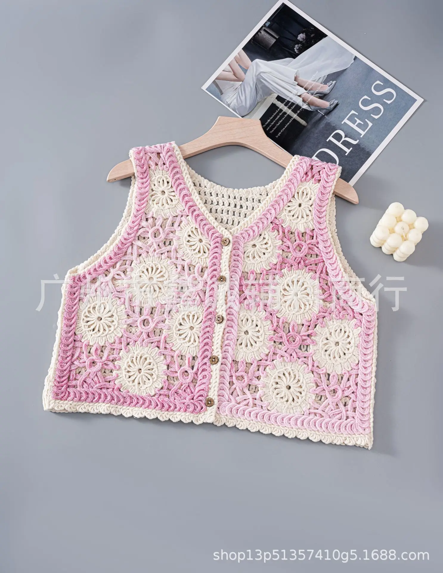 New Retro Ethnic Knitted Vest Women's Hollow Design