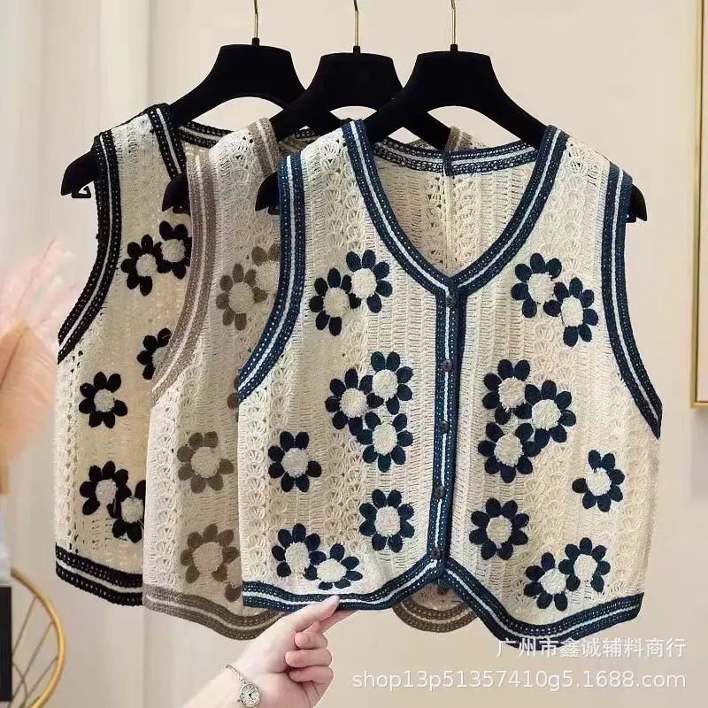 New Retro Ethnic Knitted Vest Women's Hollow Design