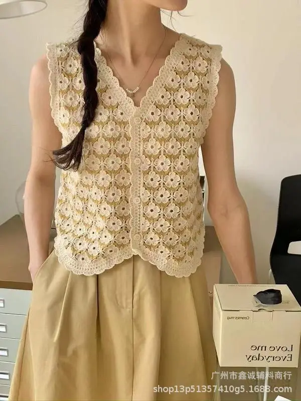 New Retro Ethnic Knitted Vest Women's Hollow Design
