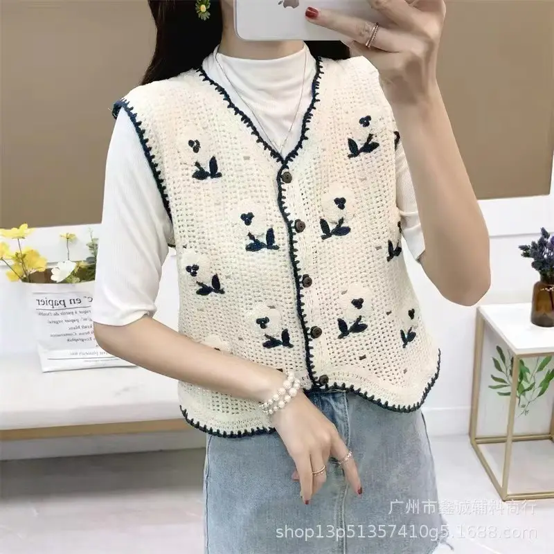 New Retro Ethnic Knitted Vest Women's Hollow Design