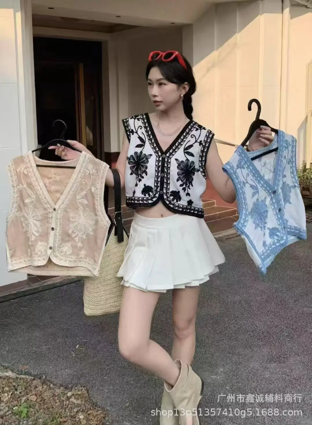 New Retro Ethnic Knitted Vest Women's Hollow Design