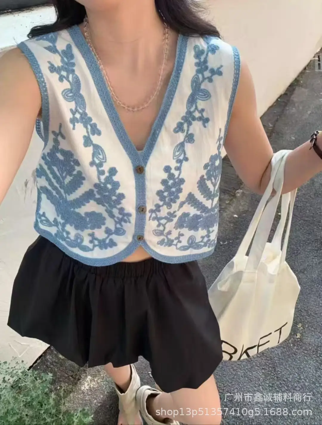 New Retro Ethnic Knitted Vest Women's Hollow Design