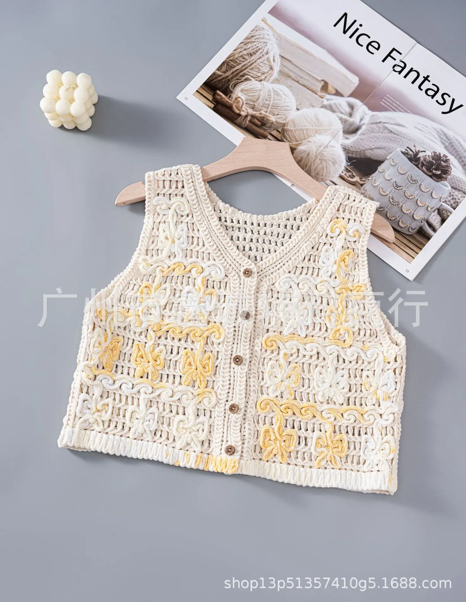New Retro Ethnic Knitted Vest Women's Hollow Design