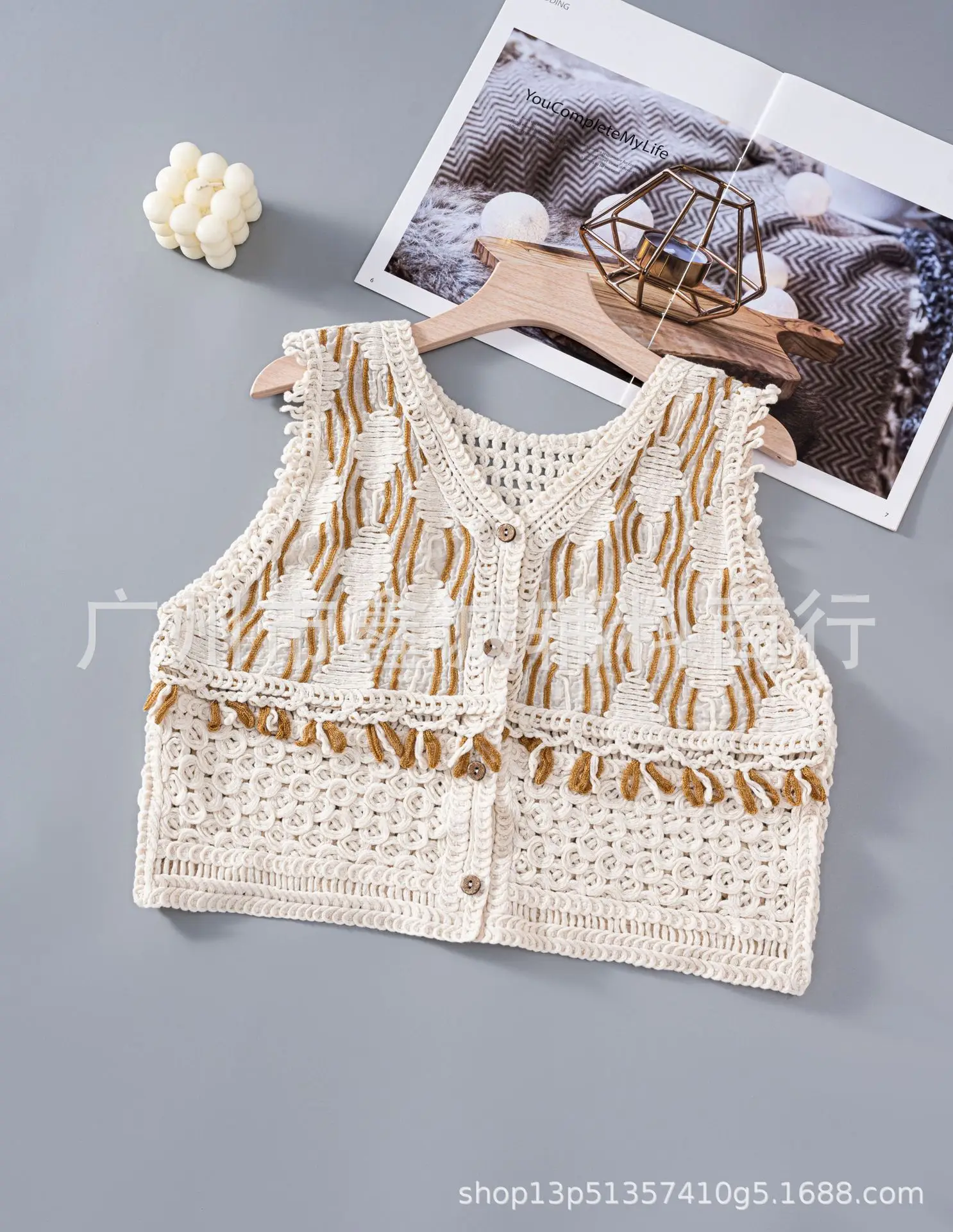 New Retro Ethnic Knitted Vest Women's Hollow Design