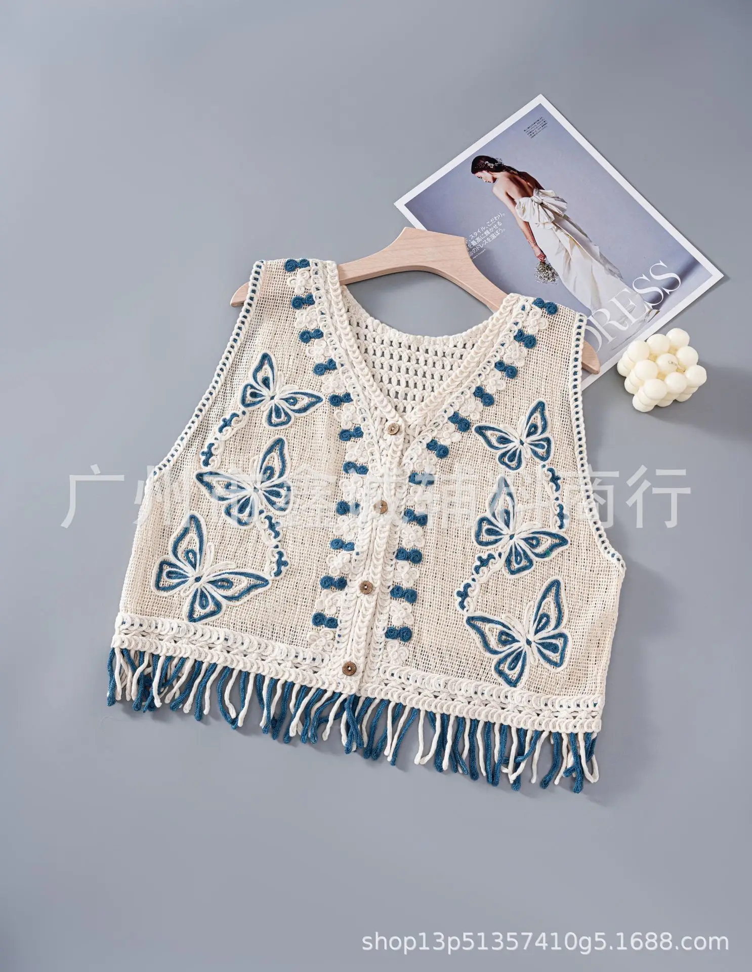 New Retro Ethnic Knitted Vest Women's Hollow Design