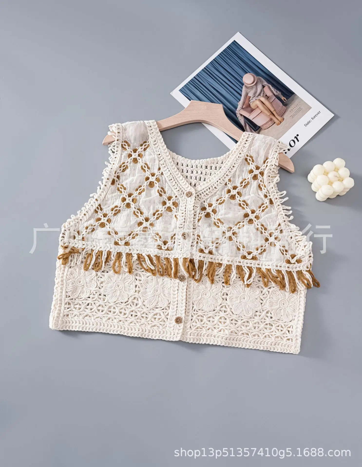 New Retro Ethnic Knitted Vest Women's Hollow Design