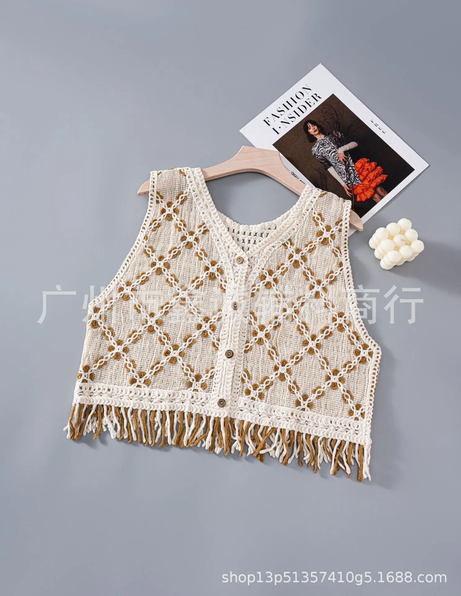 New Retro Ethnic Knitted Vest Women's Hollow Design