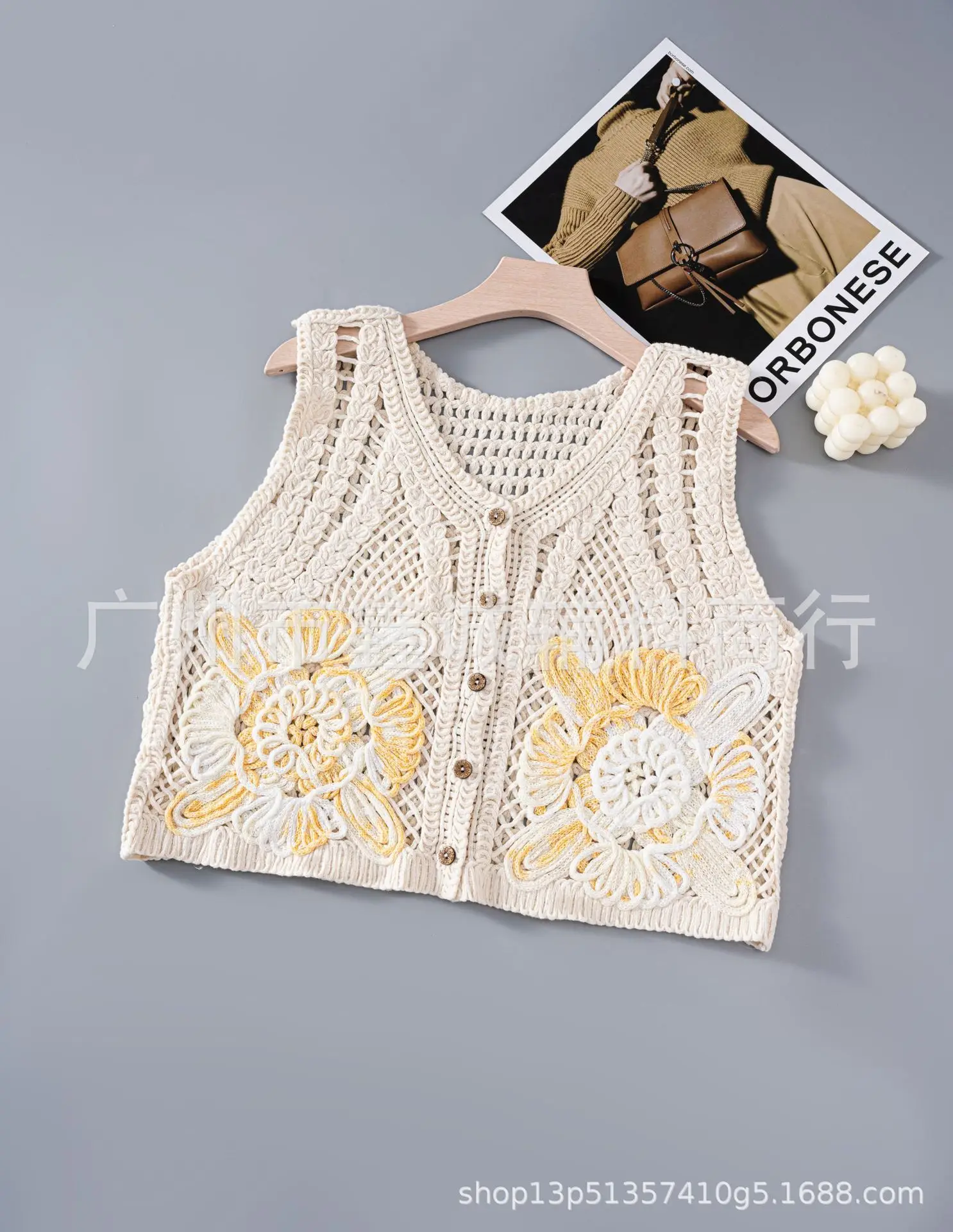New Retro Ethnic Knitted Vest Women's Hollow Design