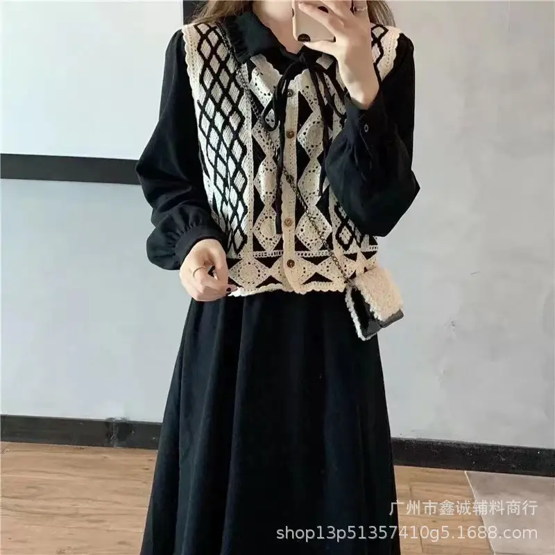 New Retro Ethnic Knitted Vest Women's Hollow Design