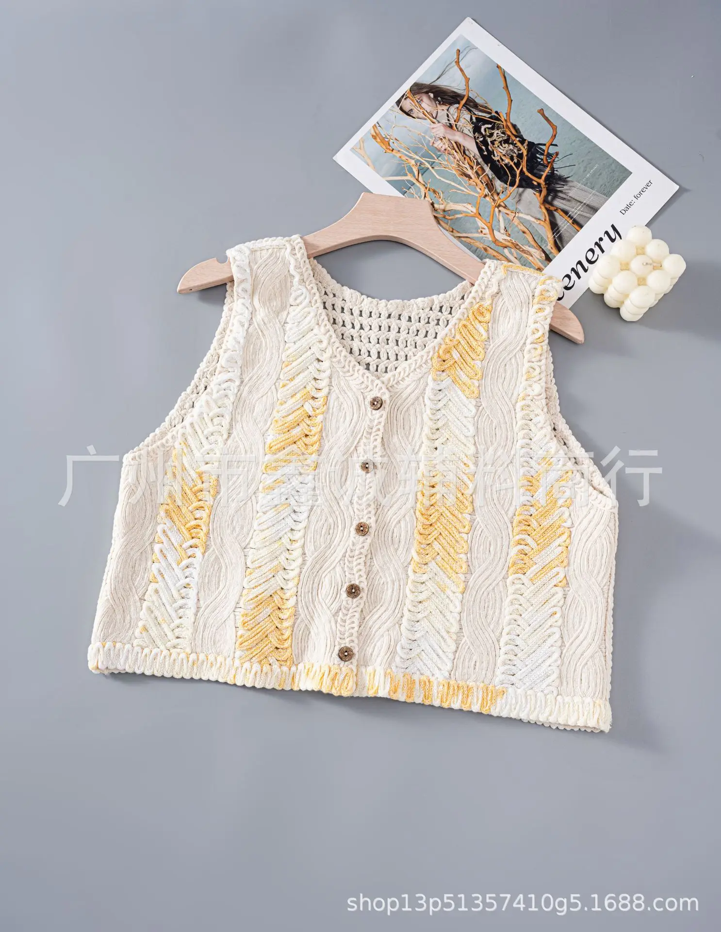 New Retro Ethnic Knitted Vest Women's Hollow Design