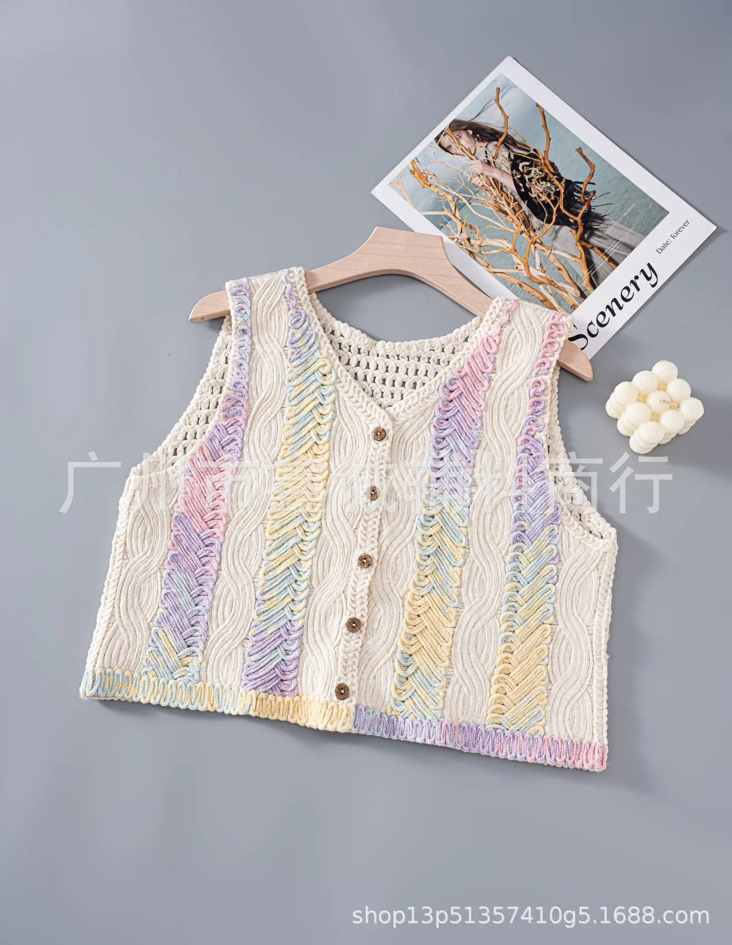 New Retro Ethnic Knitted Vest Women's Hollow Design