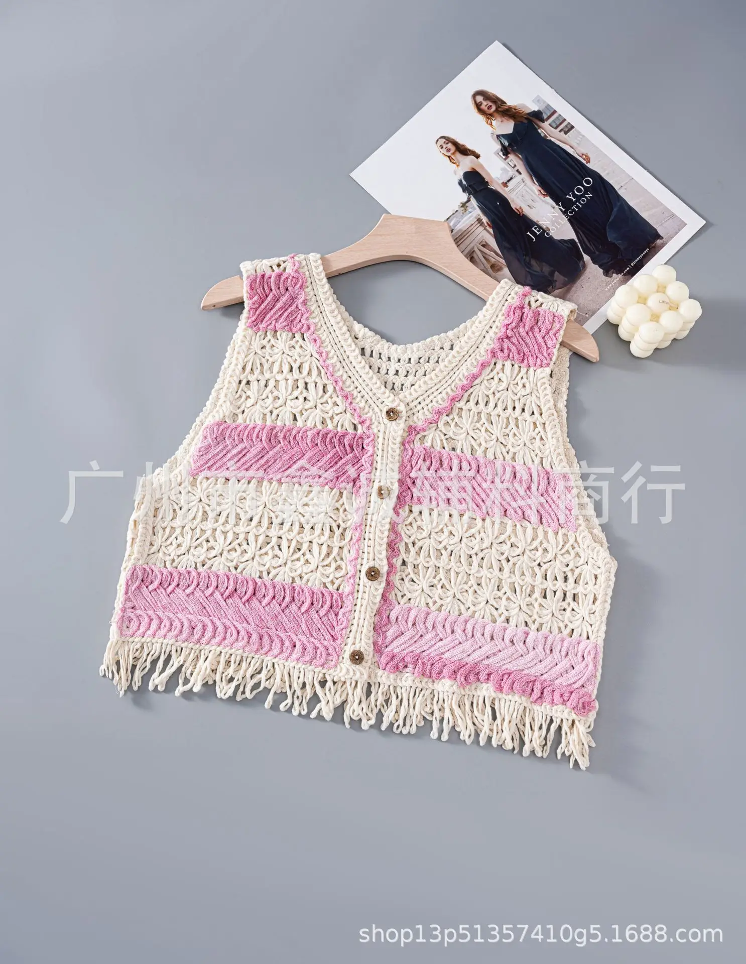 New Retro Ethnic Knitted Vest Women's Hollow Design