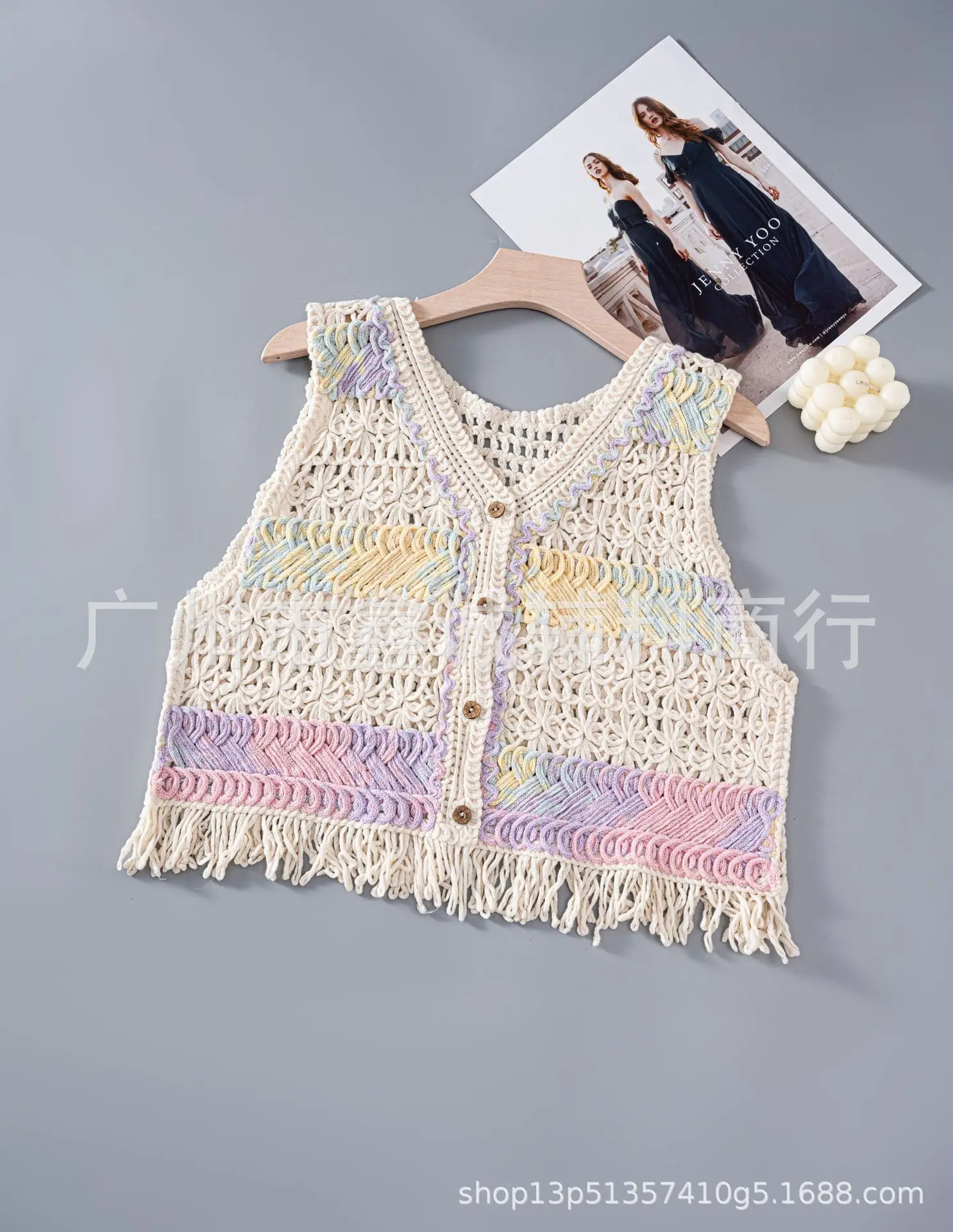 New Retro Ethnic Knitted Vest Women's Hollow Design