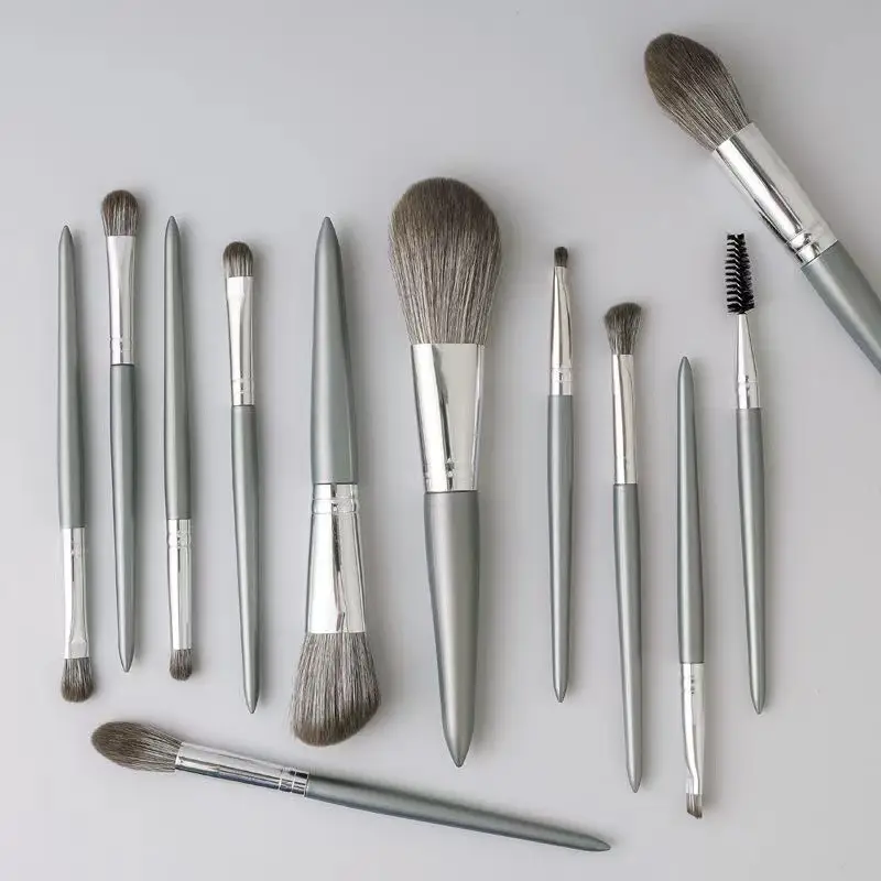 14-Piece Makeup Brush Set for Women - Image 10