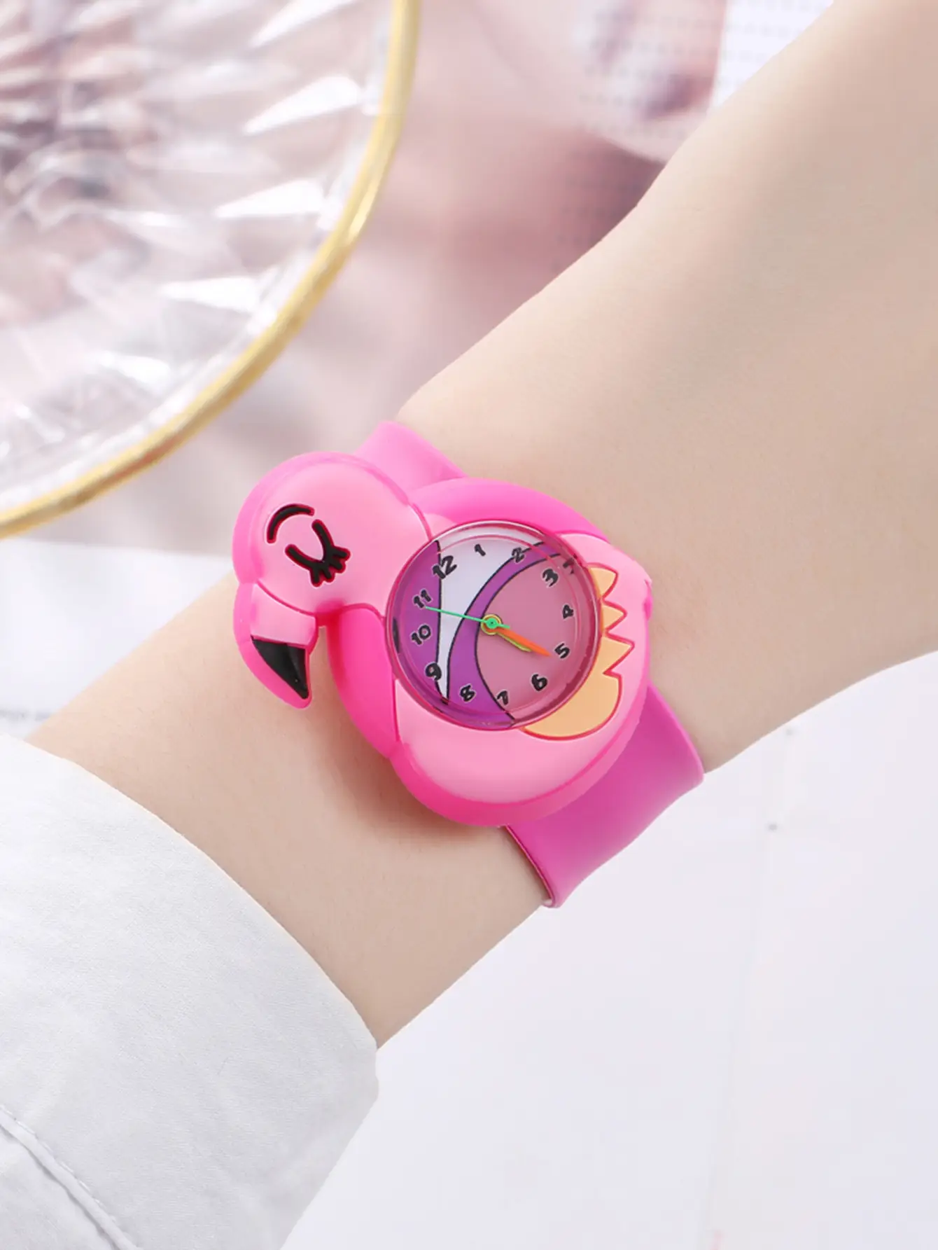 Children's Cartoon Quartz Watch Yellow Pat Pat Design — feature 16