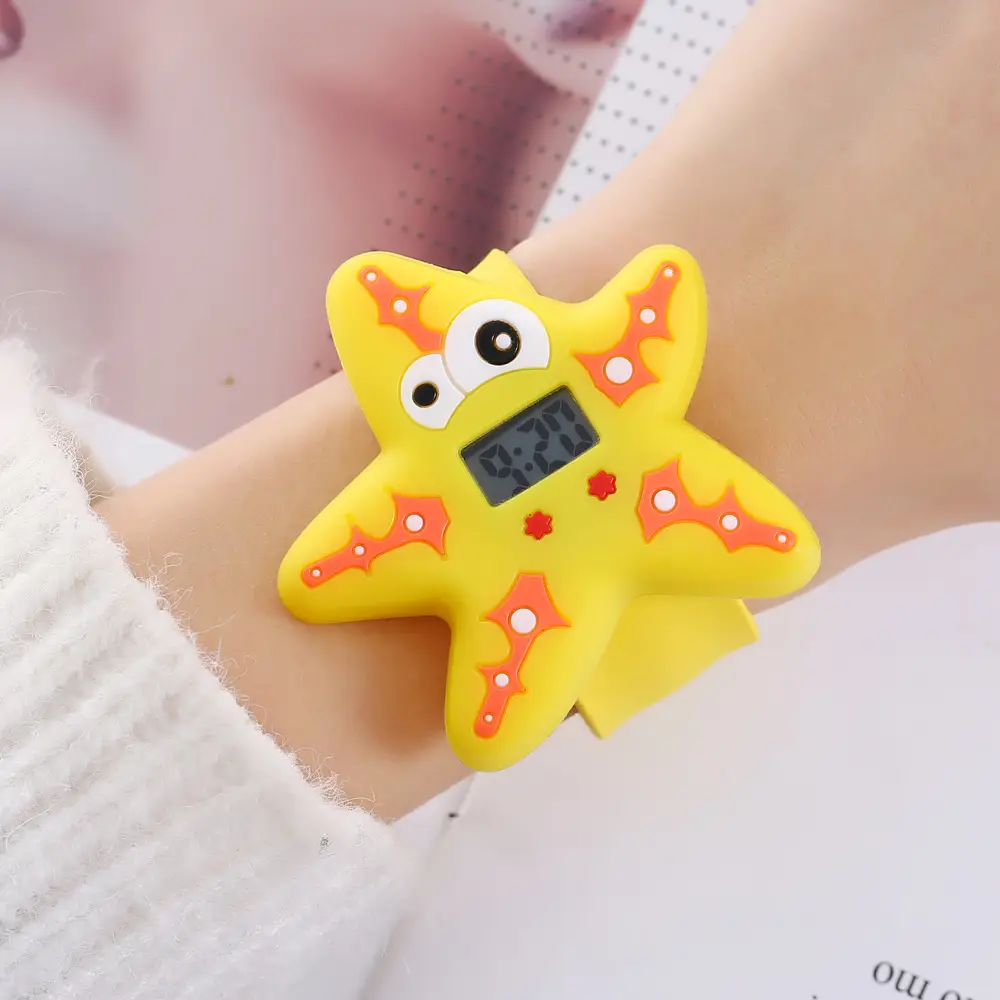 Children's Cartoon Quartz Watch Yellow Pat Pat Design