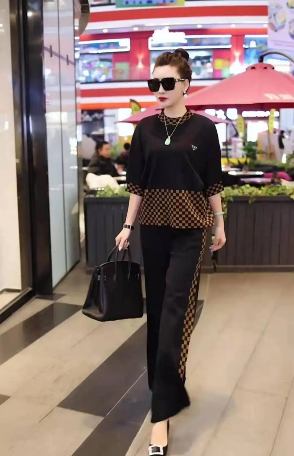 2025 Women's European Two-Piece Suit Brown Black Slim Plaid — feature 7