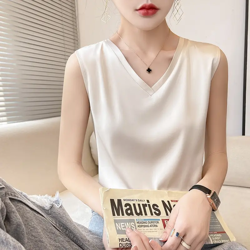 2022 V-Neck Silk Vest T-Shirt Outerwear - Image 4