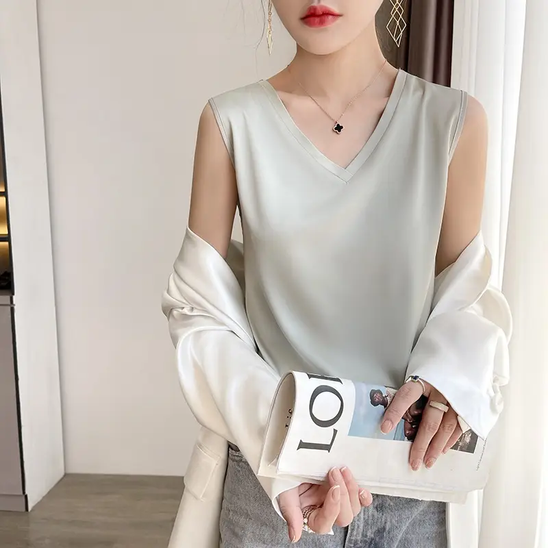 2022 V-Neck Silk Vest T-Shirt Outerwear - Image 8