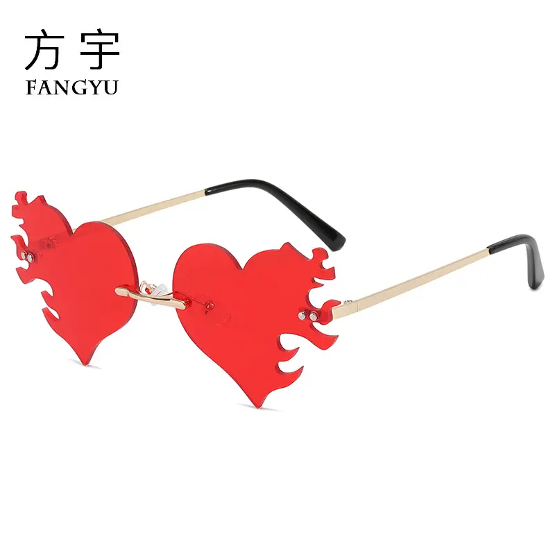 Heart-Shaped Sunglasses for Men Women Purple
