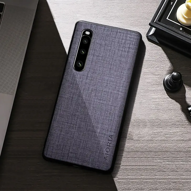 Sony Xperia 10 Maroon Anti-Slip Canvas Cover