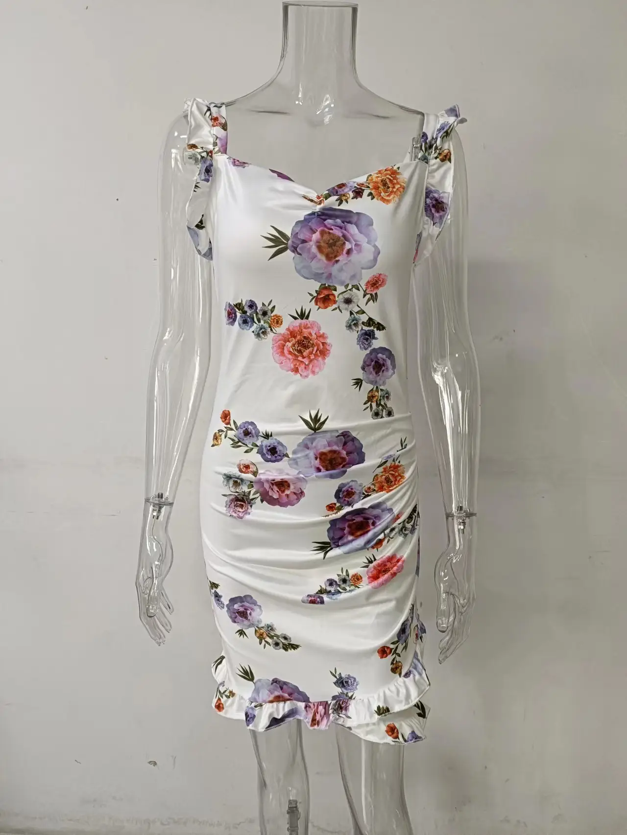 2025 Floral Ruffled V-Neck Hip-Cover Dress for Women — feature 25