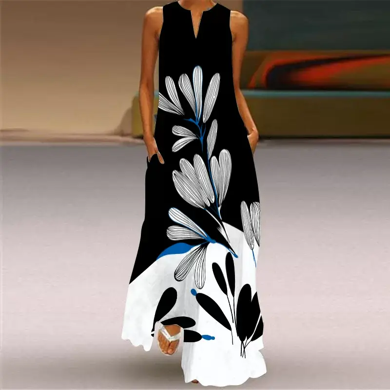 V-Neck Sleeveless Maxi Dress Black White Floral Print — feature 4