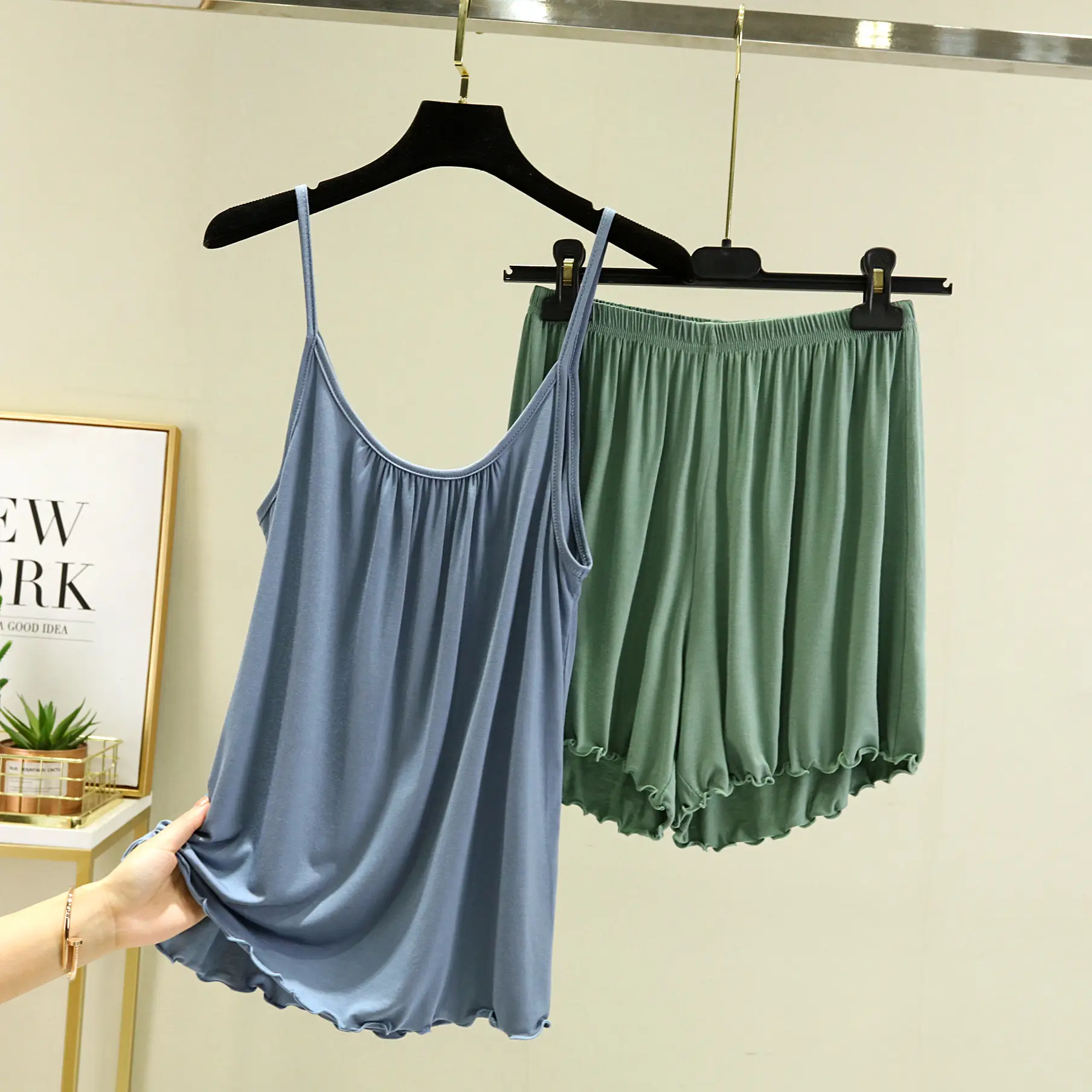 Women's Blue Modal Camisole & Shorts Set Large - Image 12