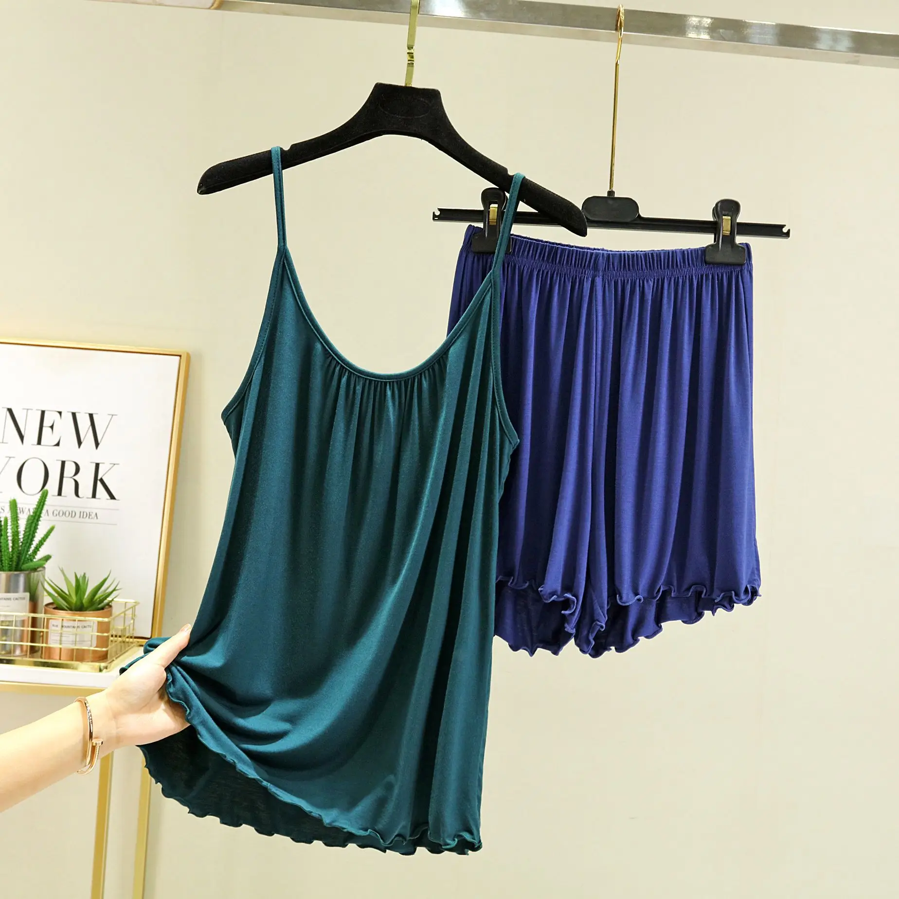 Women's Blue Modal Camisole & Shorts Set Large - Image 8