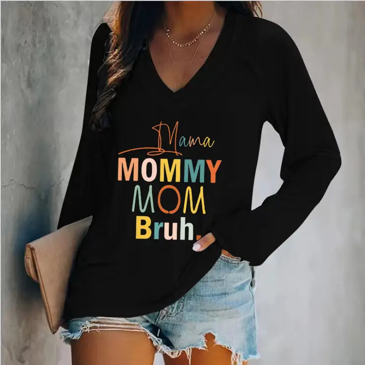 2022 V-Collar Mommy Mommy T-Shirt Green