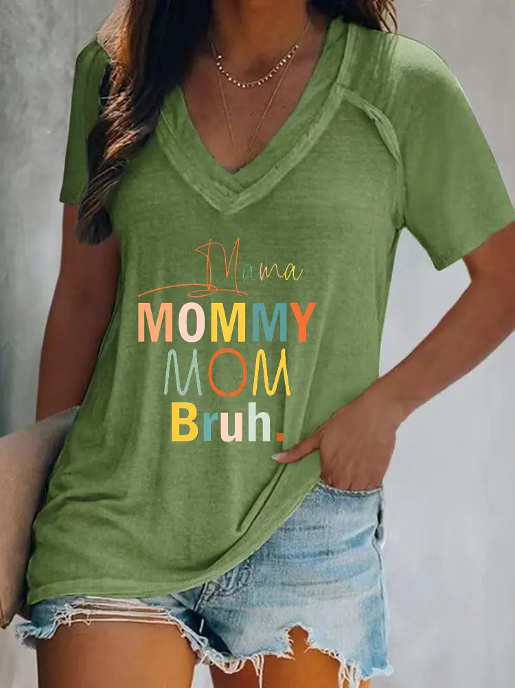 2022 V-Collar Mommy Mommy T-Shirt Green