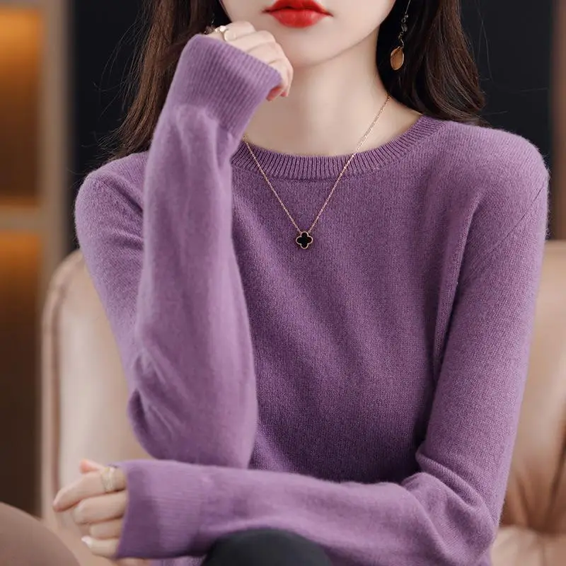 Women Wool Blended Round Neck Sweater Light Green