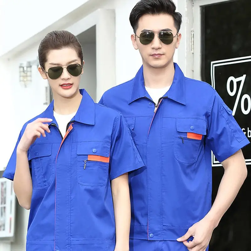 Men's Gray Reflective Short Sleeve Work Suit with Red Accents - Image 2