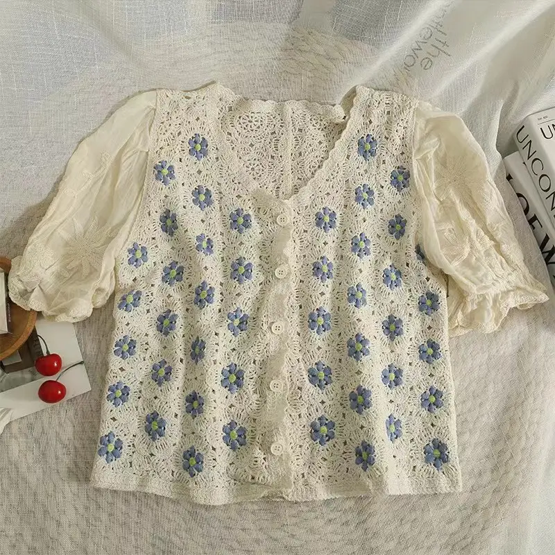 2023 New French V-Neck Embroidered Lace Top - Image 2