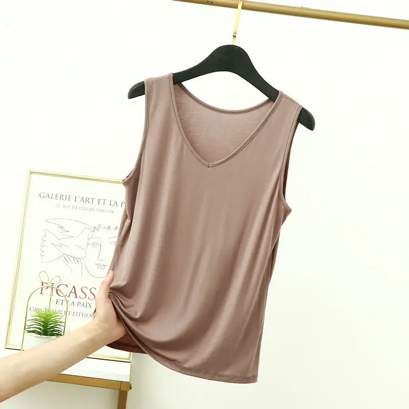 Summer V-Neck Sleeveless Camisole for Plus Size Women - Image 7