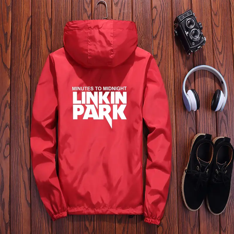 Men Red Hooded Windbreaker Jacket Large 2022 - Image 2