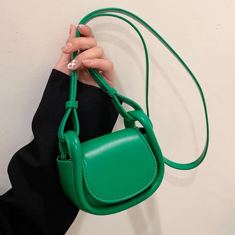 Green Textured Shoulder Crossbody Bag for Women - Image 6