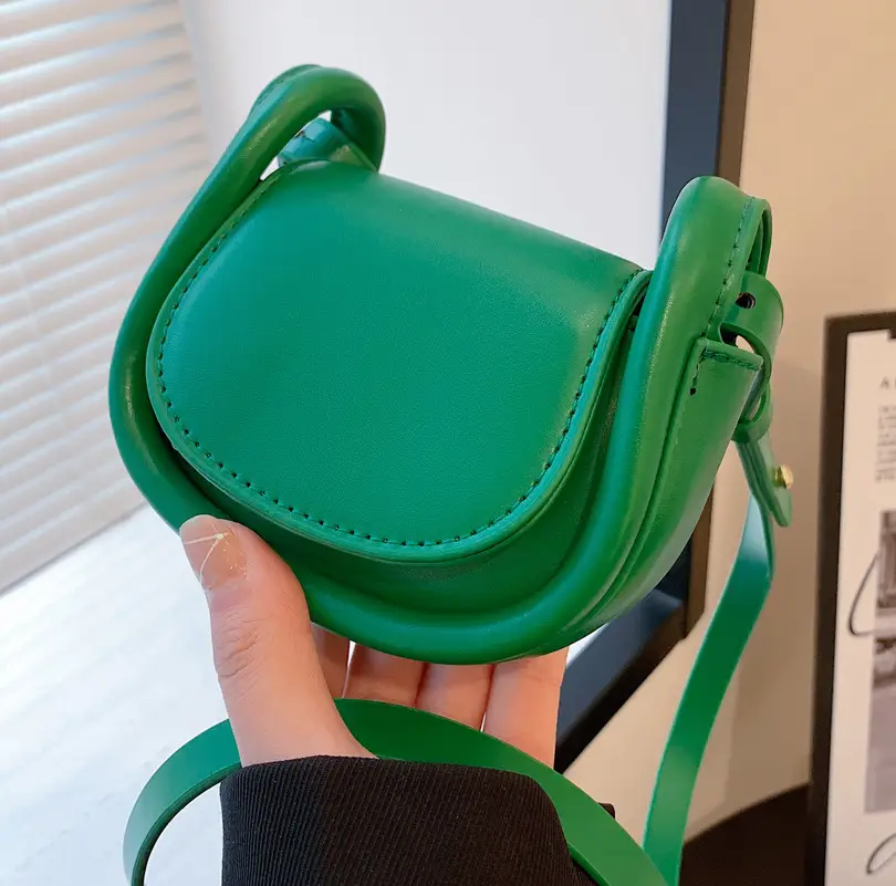 Green Textured Shoulder Crossbody Bag for Women - Image 2