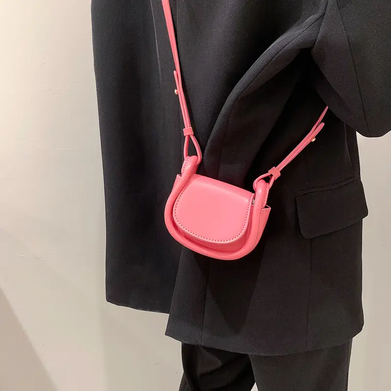 Green Textured Shoulder Crossbody Bag for Women - Image 5