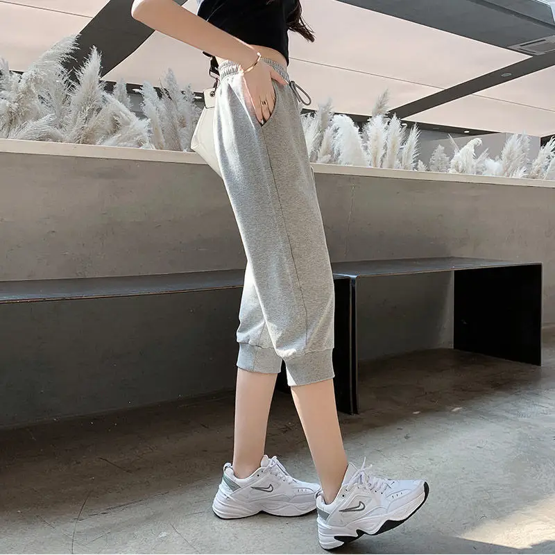 Women Grey Capri Pants Summer Cotton Crop - Image 4