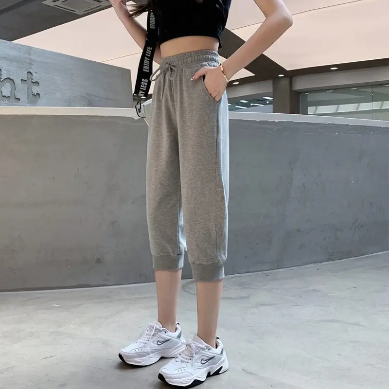 Women Grey Capri Pants Summer Cotton Crop - Image 2