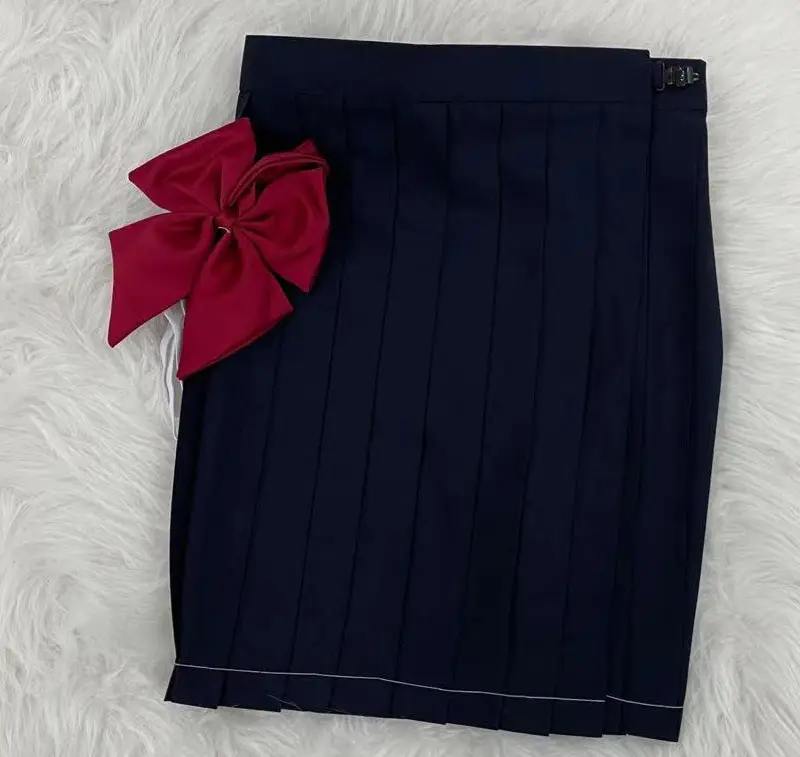 Basic Black Pleated Skirt for Women - Image 10