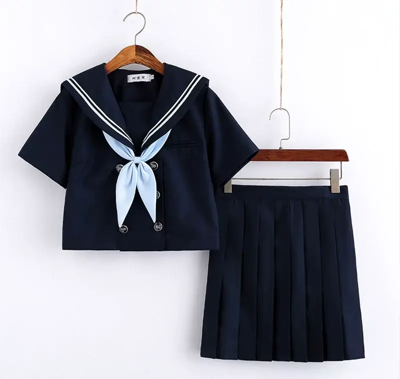 Basic Black Pleated Skirt for Women — feature 1