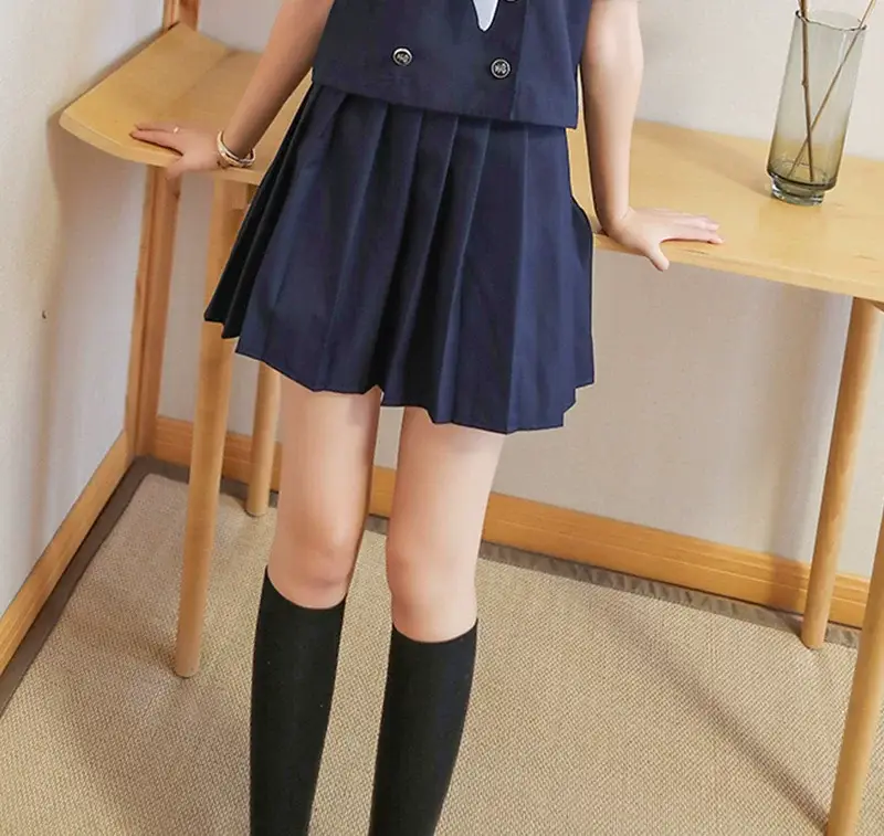 Basic Black Pleated Skirt for Women — feature 6