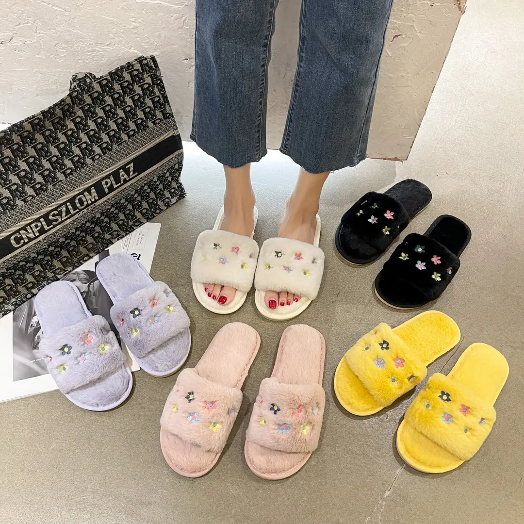 Furry Slippers for Women 2026 Autumn and Winter New Style Home Open-Toe Slippers Embroidered Flowers Warm Cotton Slippers Wholesale