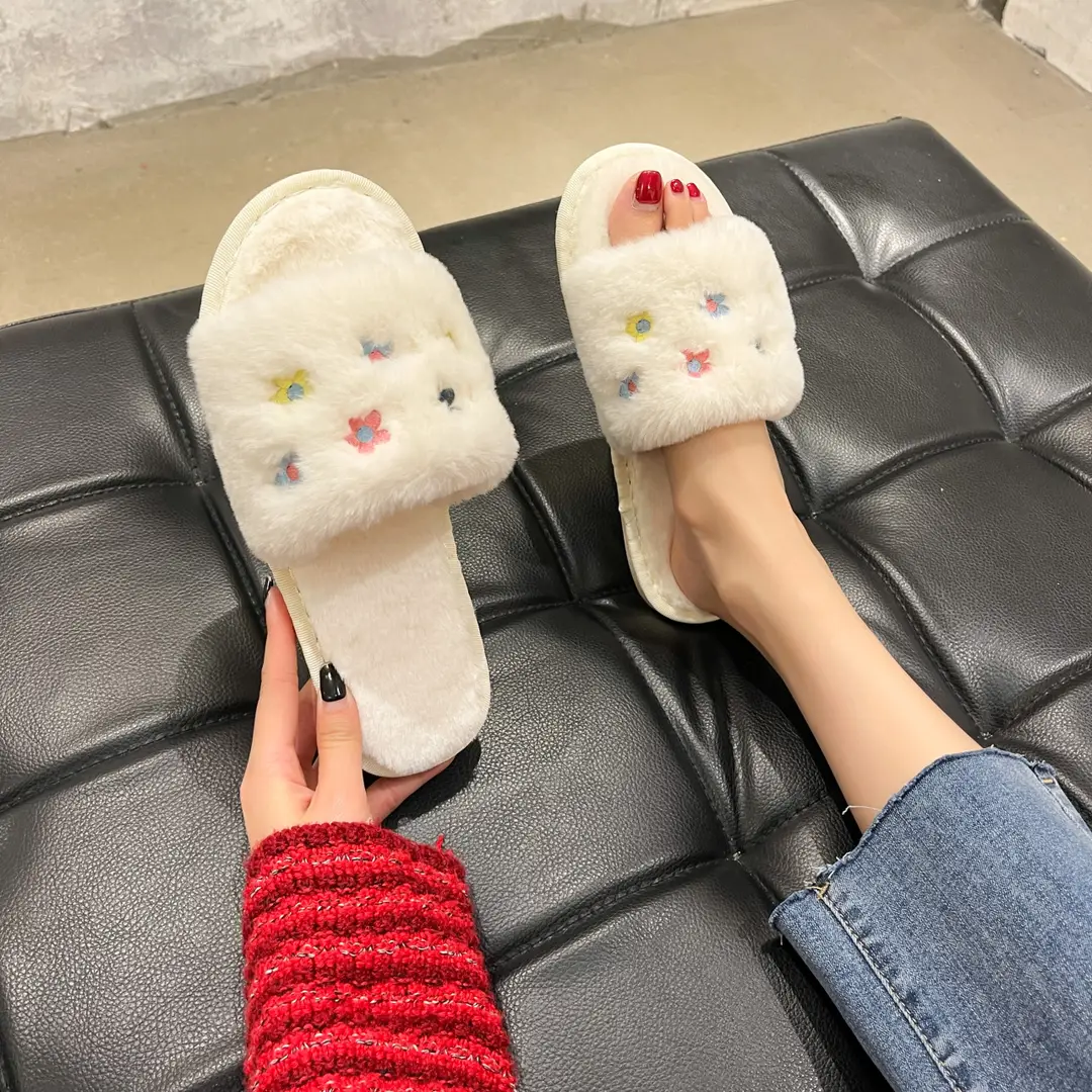 Furry Slippers for Women 2026 Autumn and Winter New Style Home Open-Toe Slippers Embroidered Flowers Warm Cotton Slippers Wholesale