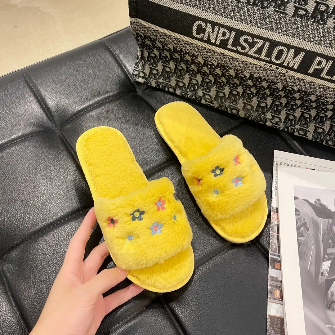 Furry Slippers for Women 2026 Autumn and Winter New Style Home Open-Toe Slippers Embroidered Flowers Warm Cotton Slippers Wholesale